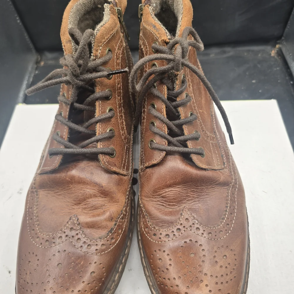 Steve Madden Brown Leather Brogue‎ Boots